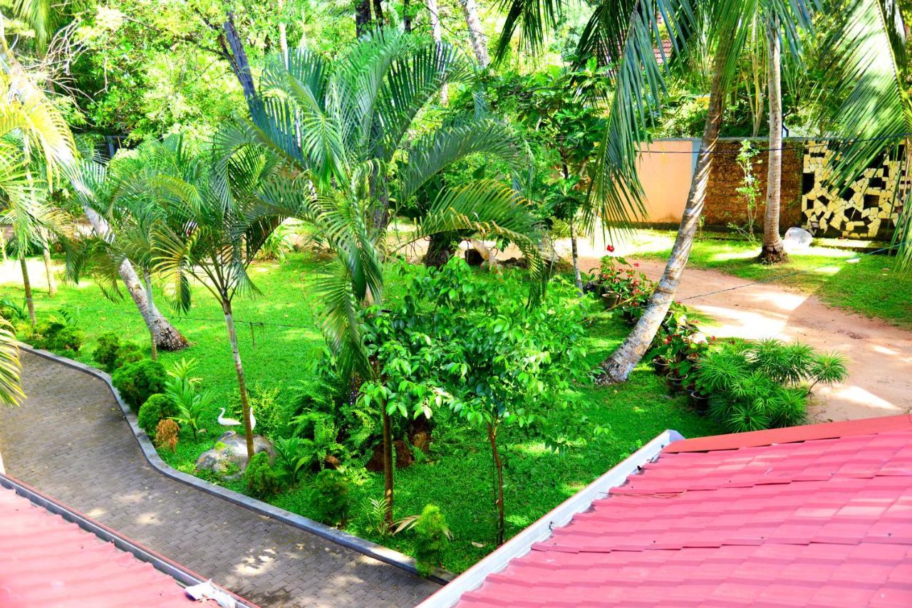Little Villa Hotel Ваддува Екстер'єр фото