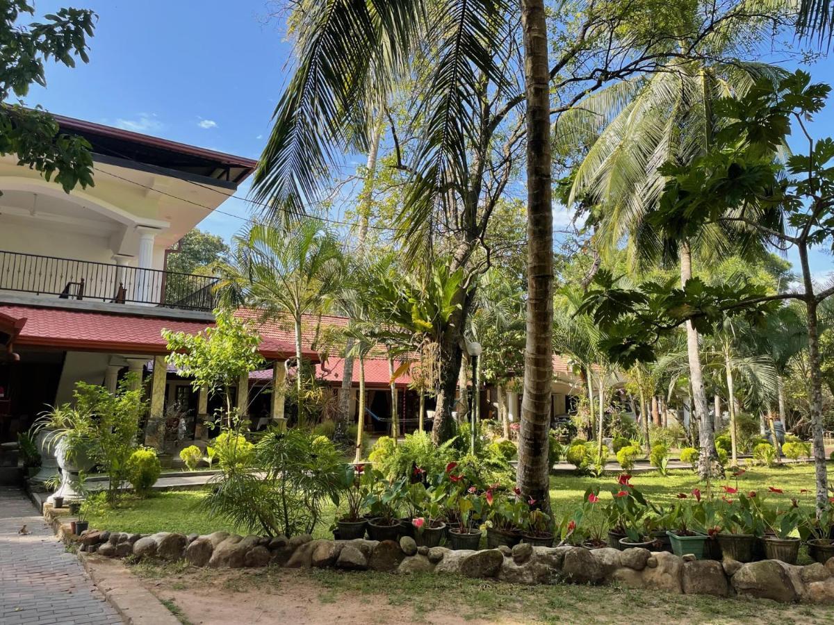 Little Villa Hotel Ваддува Екстер'єр фото